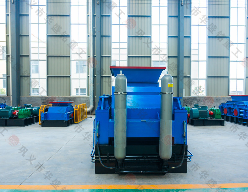 河卵石制砂機的進料斗的結構有什么組成